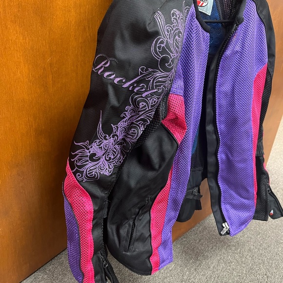 Women’s Motorcycle Jacket - Picture 3 of 6